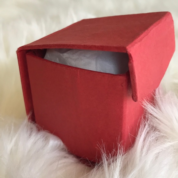 Paperweight "Merry Christmas" Green Engraved Diamond Shaped Holiday Decor Gift - Picture 5 of 5